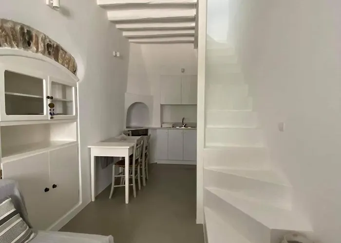 Spitaki House In The Old Town